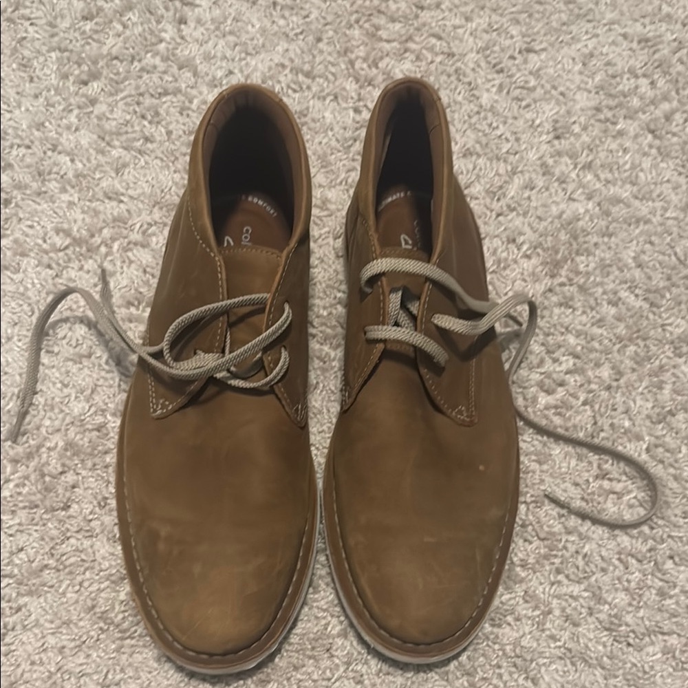 Clarks Brown Chukka Boots Suede Ankle-High Size 10.5